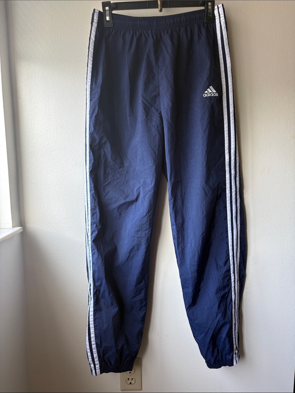 VTG Adidas Men’s Blue Nylon Pants Size Large (use measurements for sizing)
